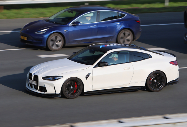 BMW M4 G82 Coupé Competition x Kith