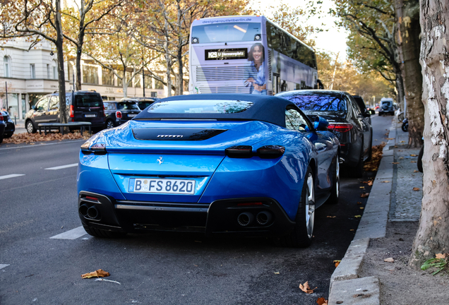 Ferrari Roma Spider