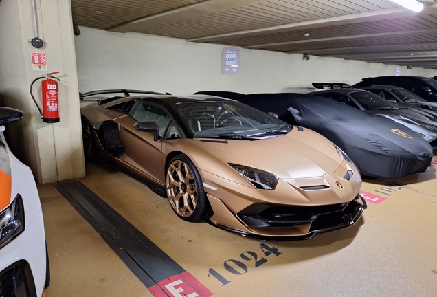 Lamborghini Aventador LP770-4 SVJ