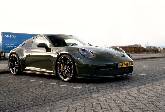 Porsche 992 GT3 Touring