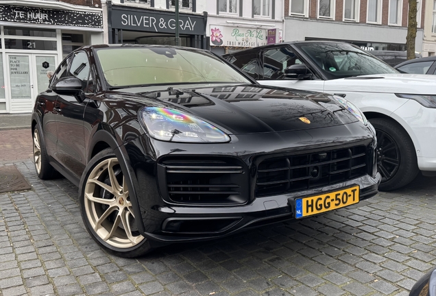 Porsche Cayenne Coupé Turbo S E-Hybrid