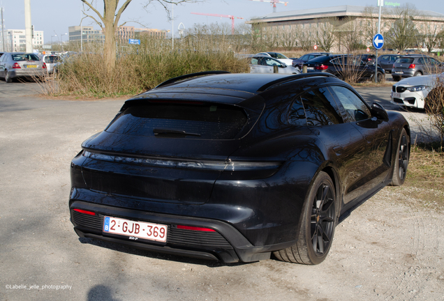 Porsche Taycan GTS Sport Turismo