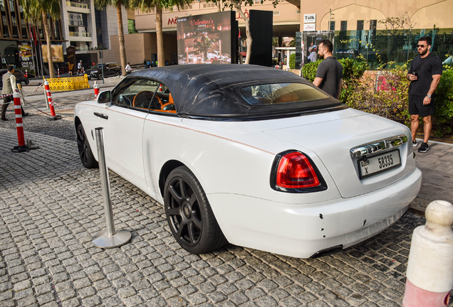 Rolls-Royce Dawn