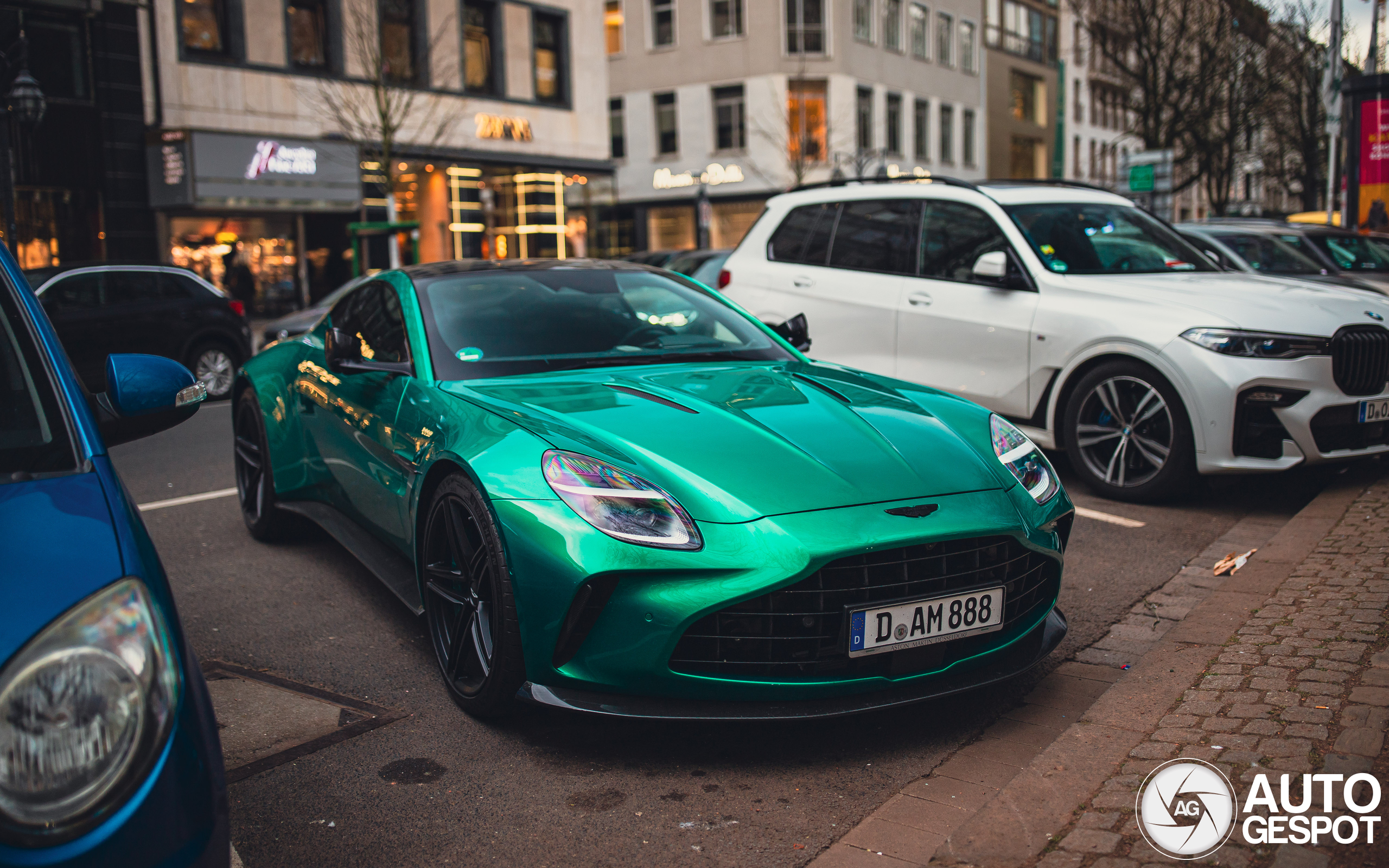 Aston Martin Vantage 2024