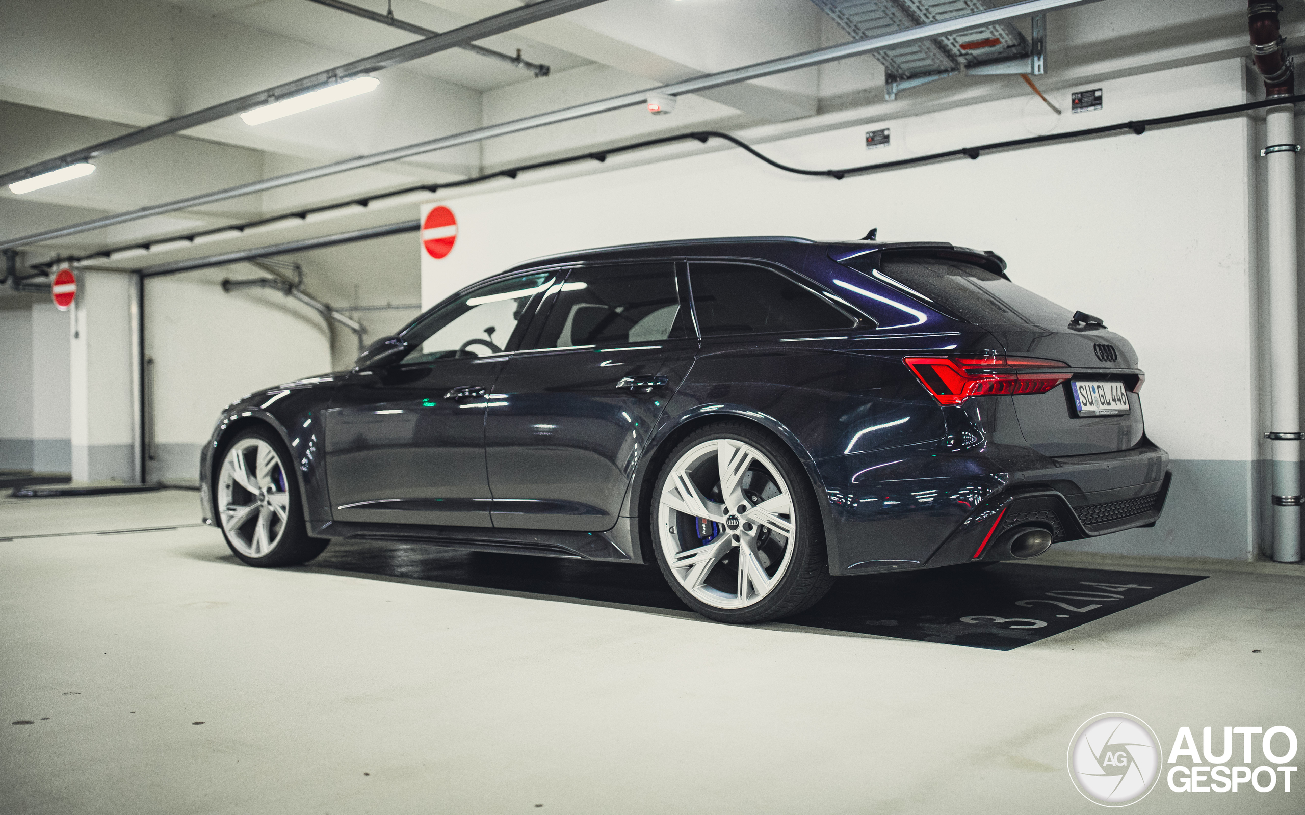 Audi RS6 Avant C8