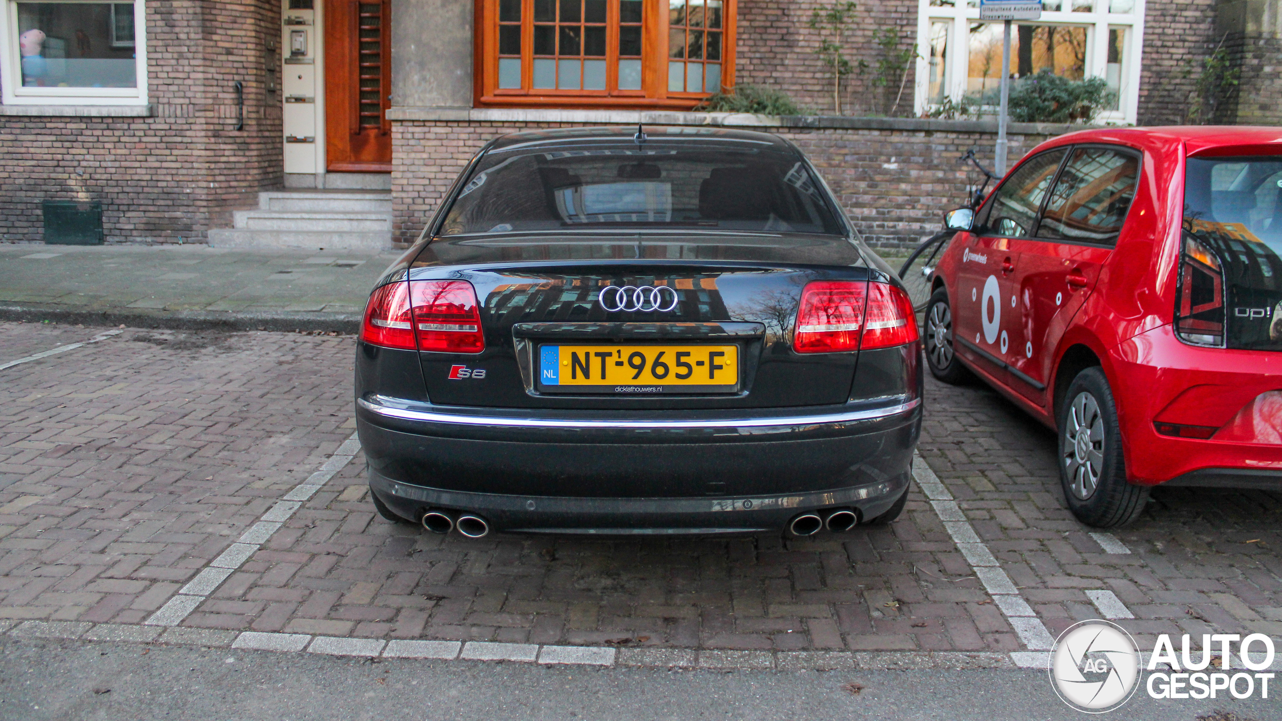 Audi S8 D3