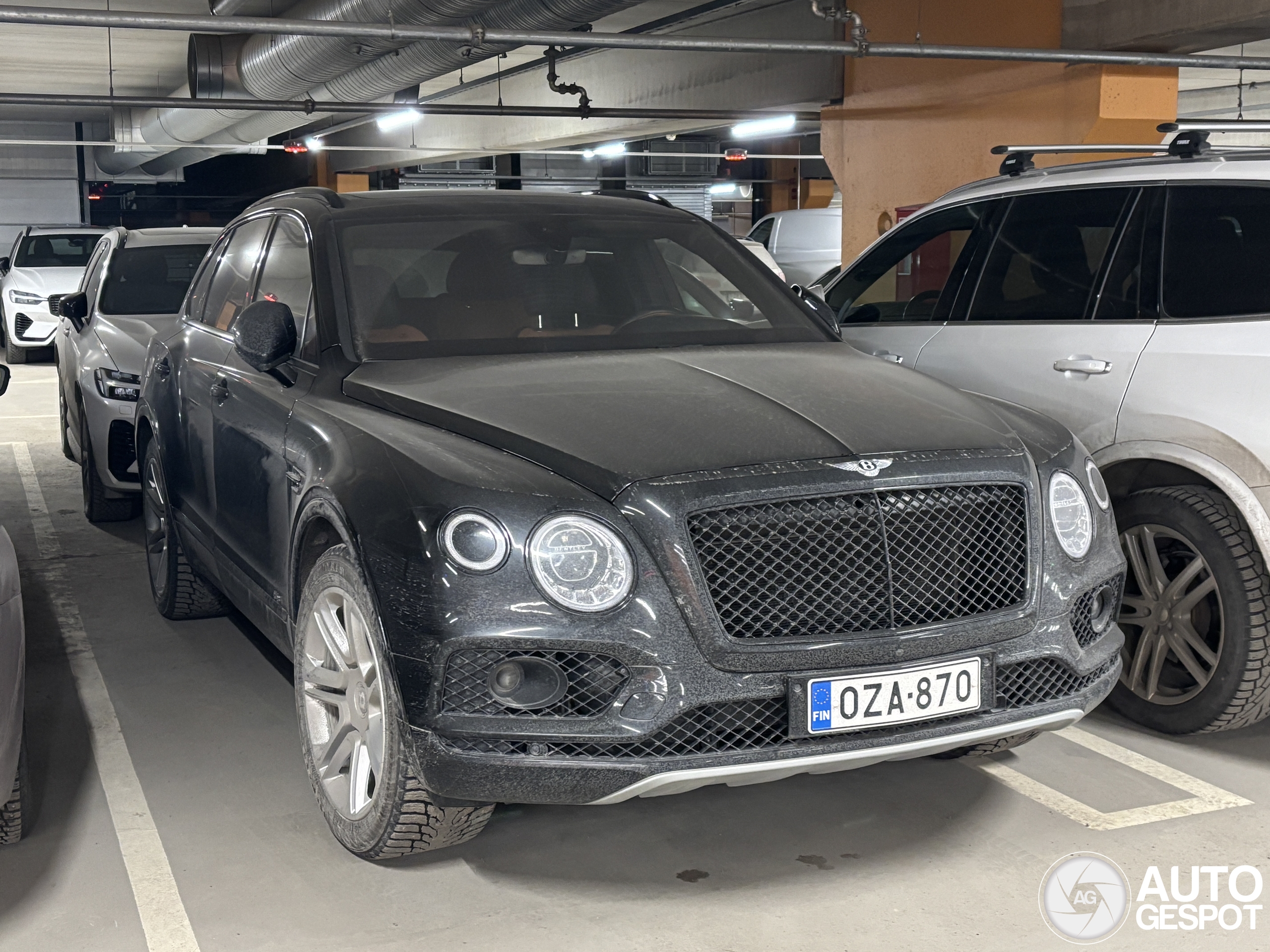 Bentley Bentayga Hybrid