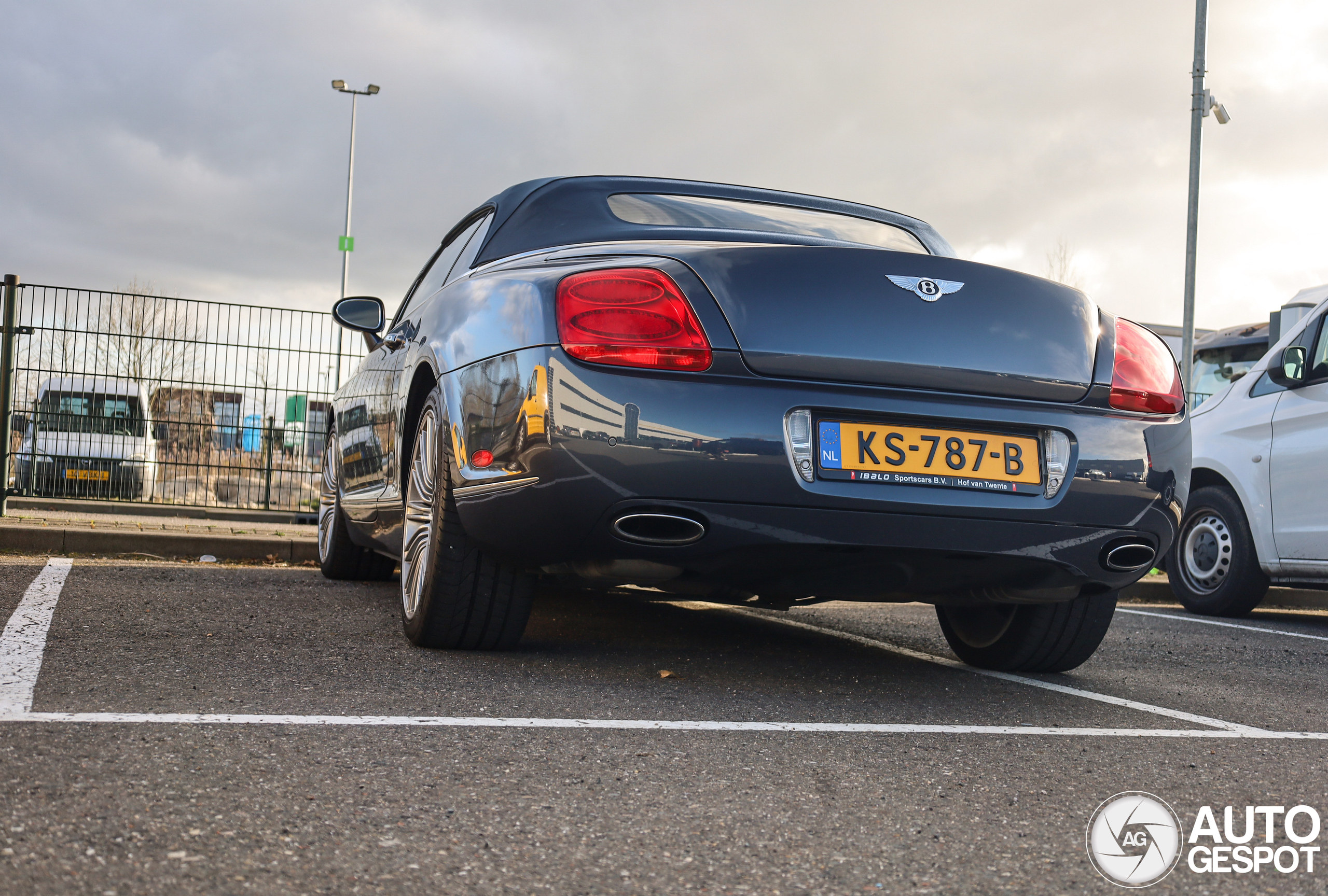Bentley Continental GTC