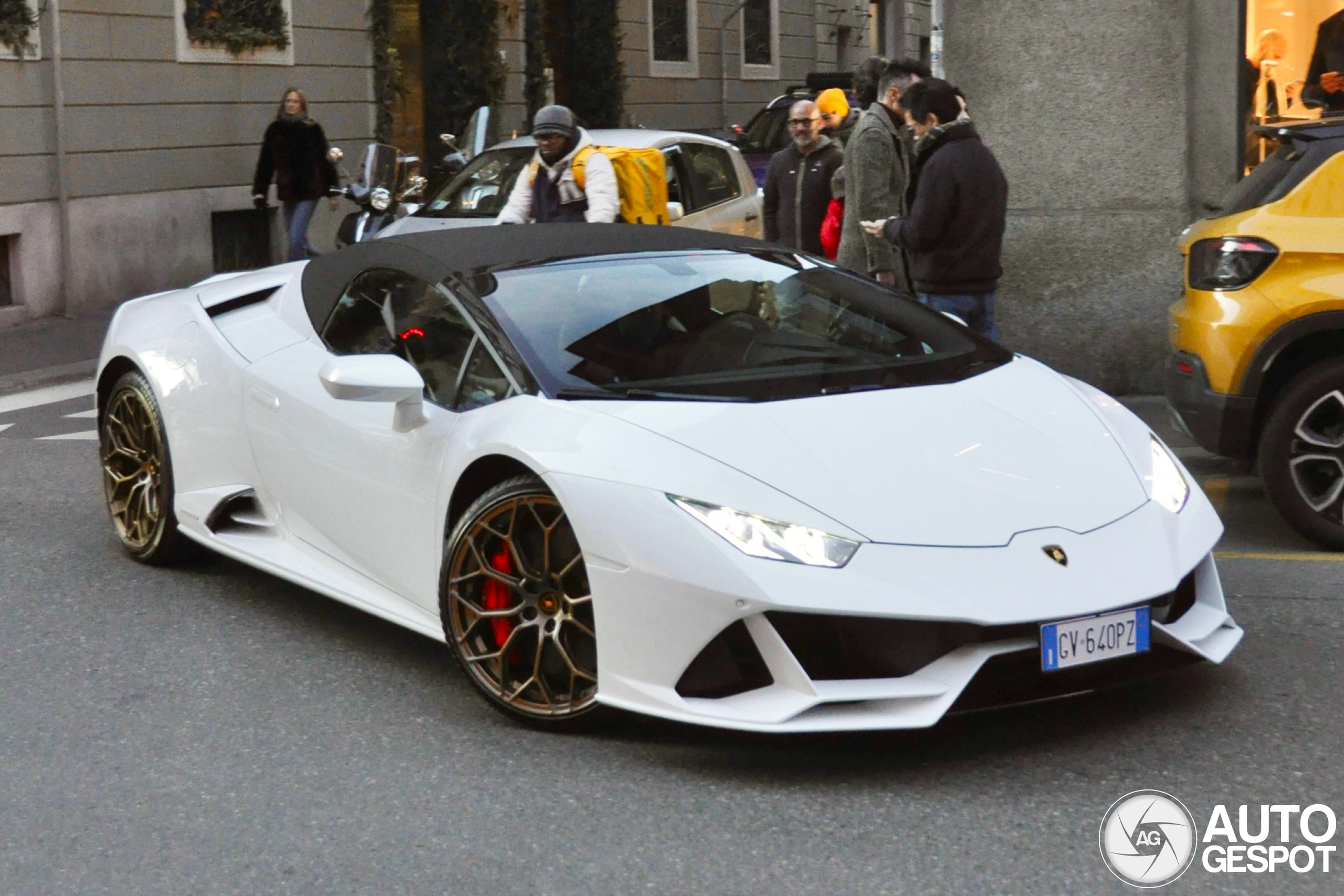 Lamborghini Huracán LP640-4 EVO Spyder
