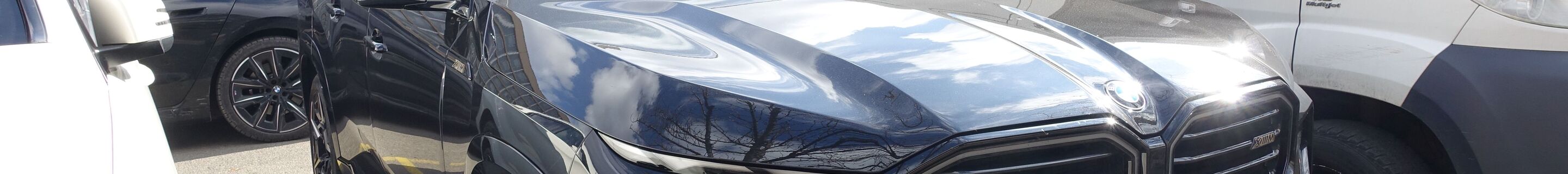 BMW XM G09