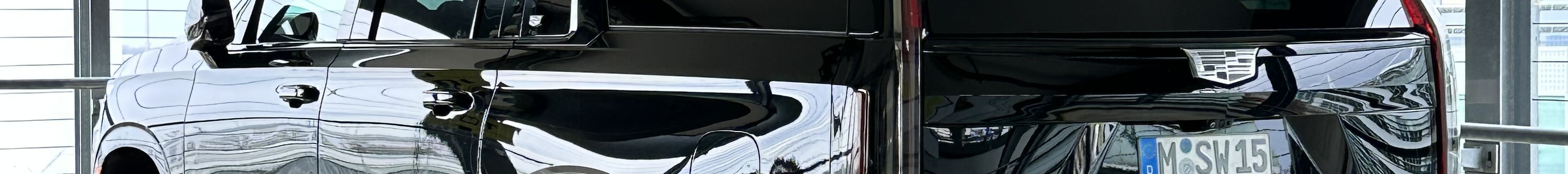 Cadillac Escalade-V ESV