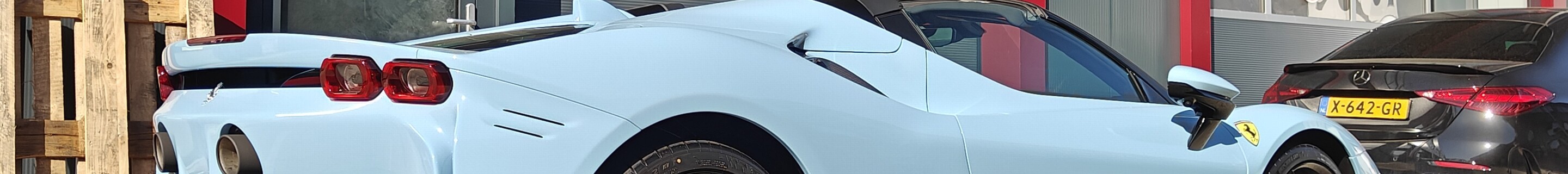 Ferrari SF90 Spider