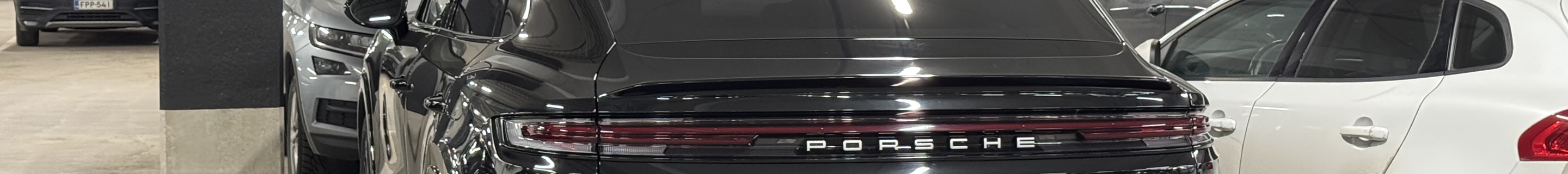 Porsche Cayenne Coupé Turbo E-Hybrid