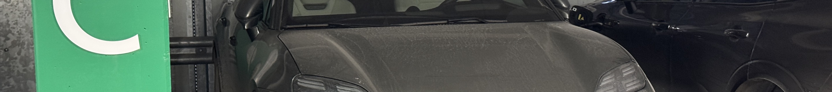 Porsche Macan EV Turbo