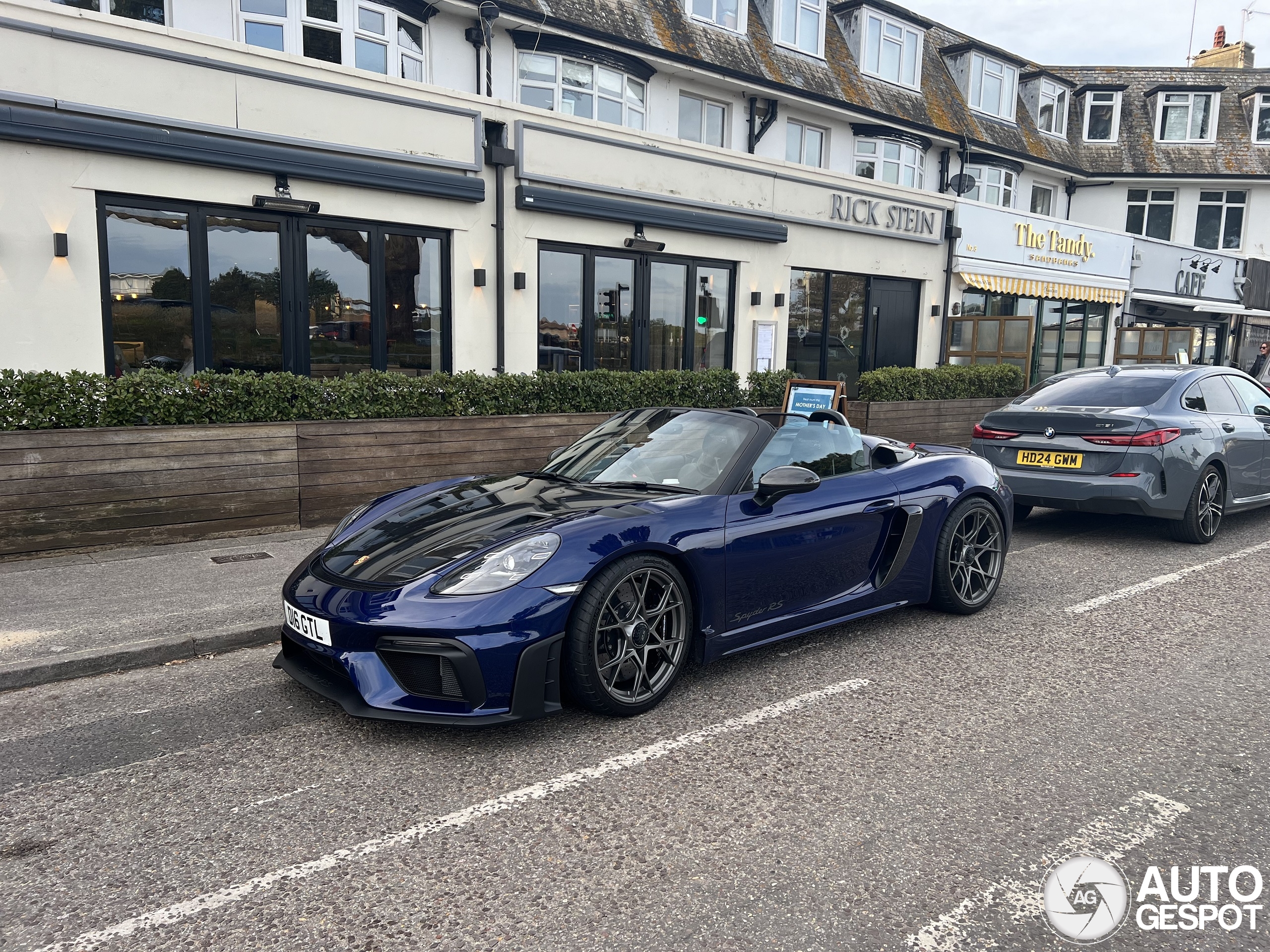 Porsche 718 Spyder RS Weissach Package