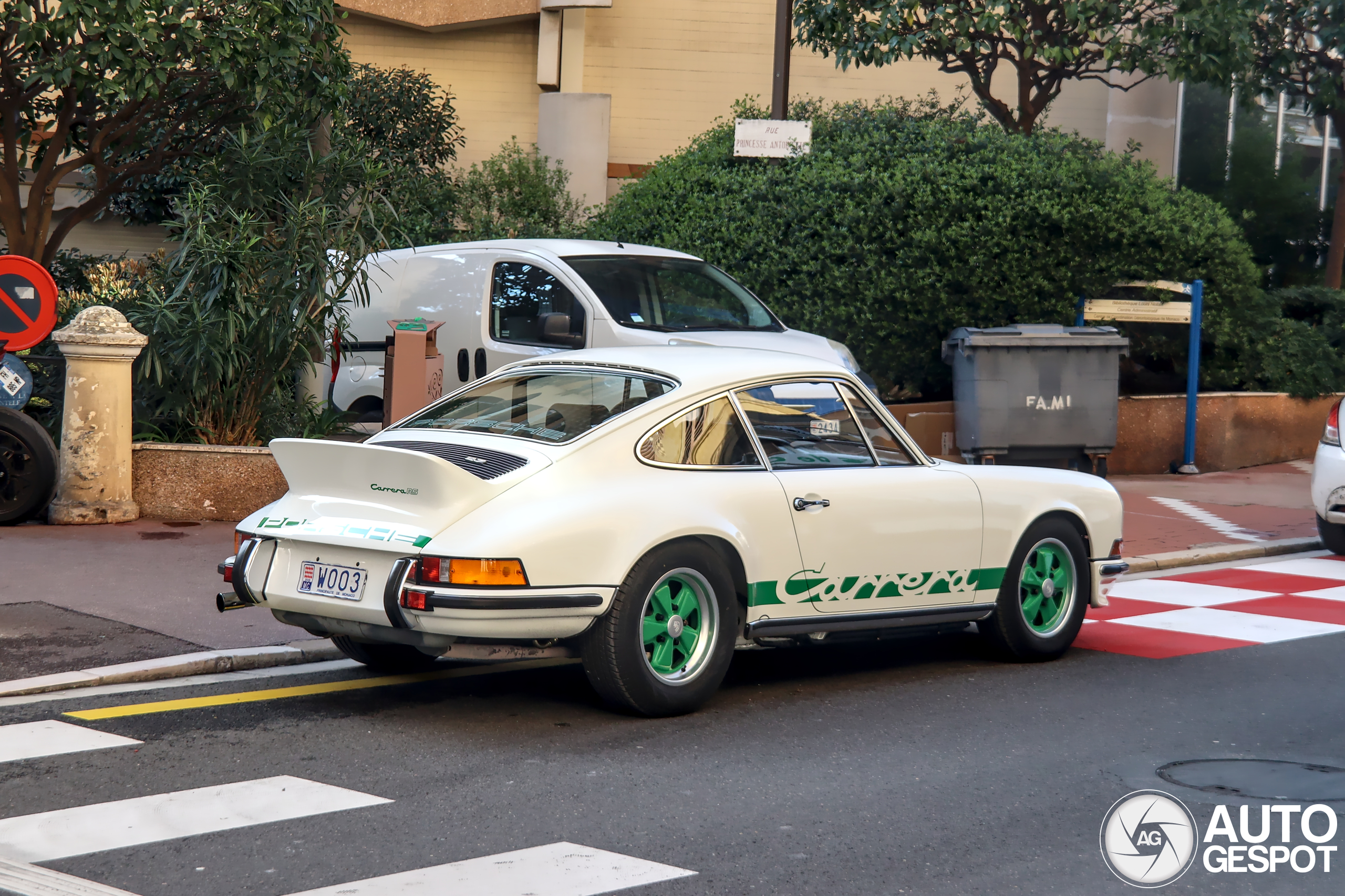 Porsche 911 Carrera RS 2.7