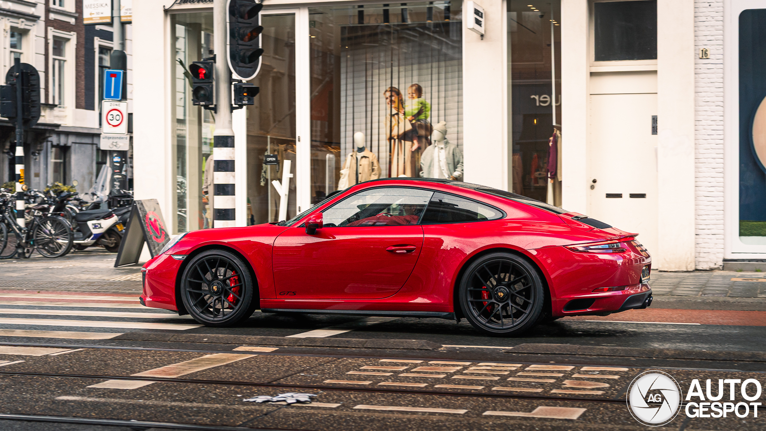 Porsche 991 Carrera 4 GTS MkII