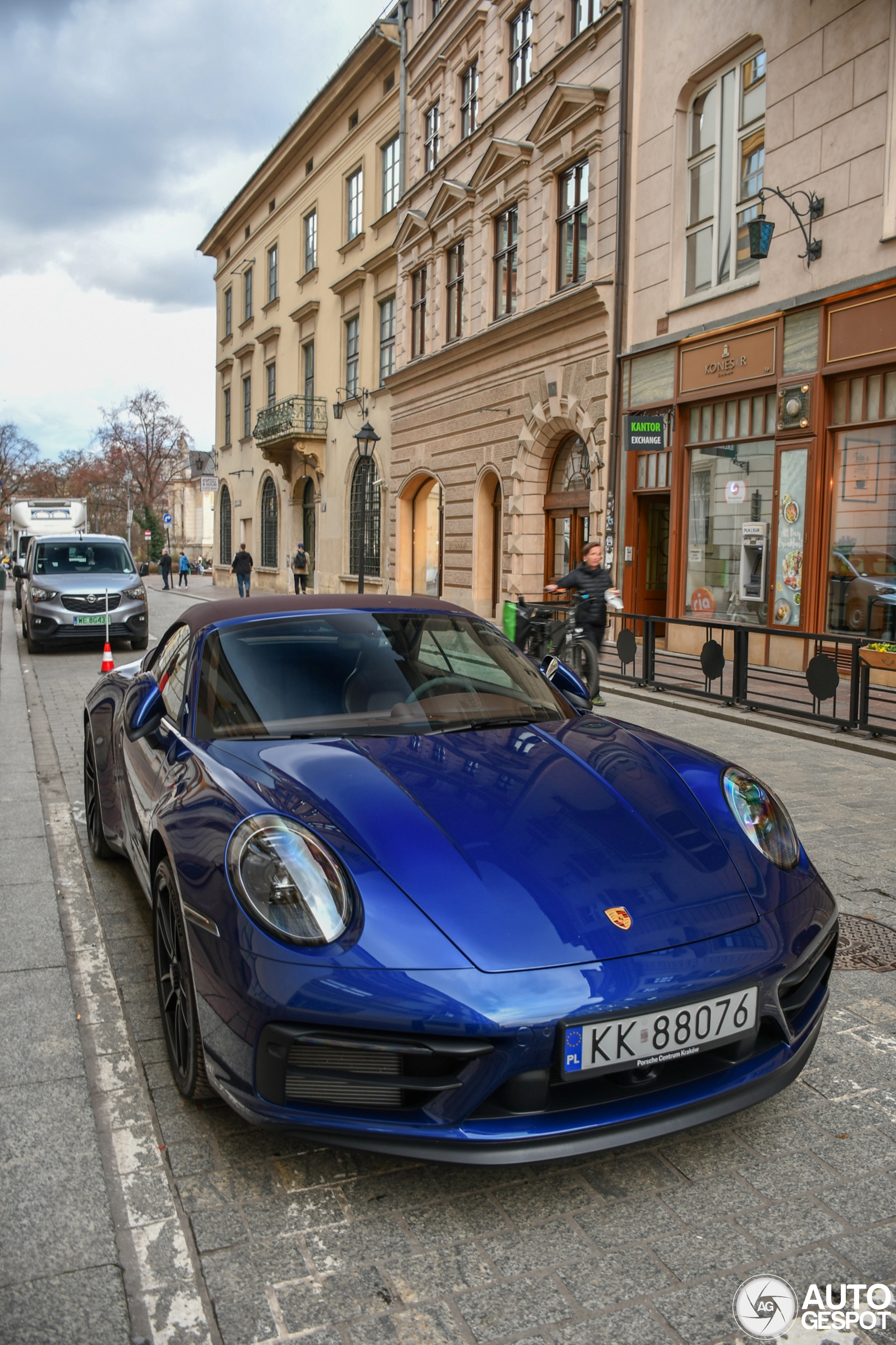 Porsche 992 Carrera GTS Cabriolet
