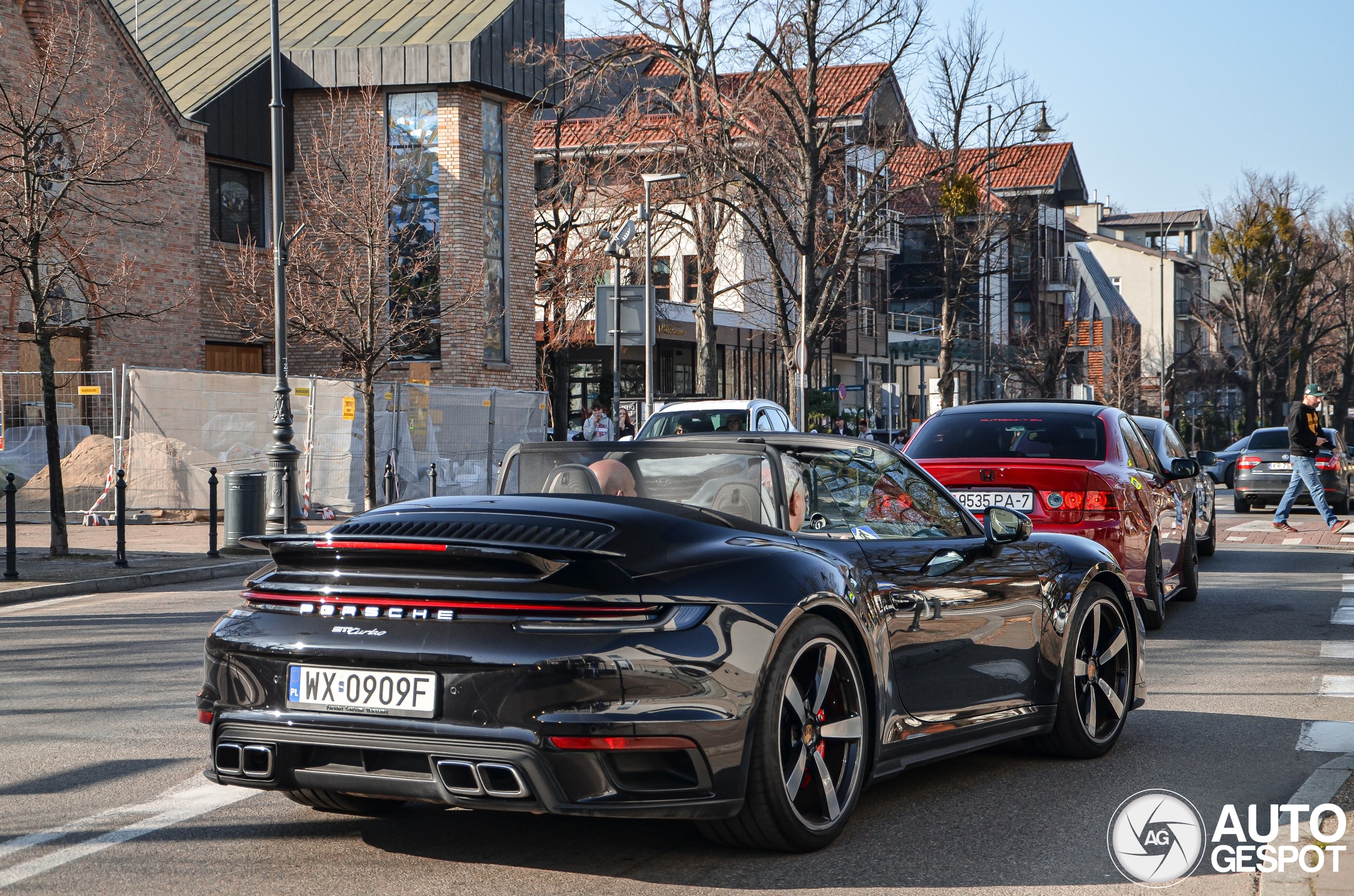 Porsche 992 Turbo Cabriolet
