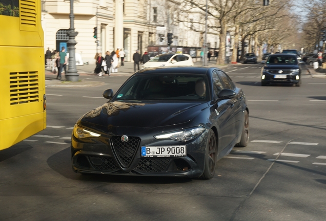 Alfa Romeo Giulia Quadrifoglio 2020