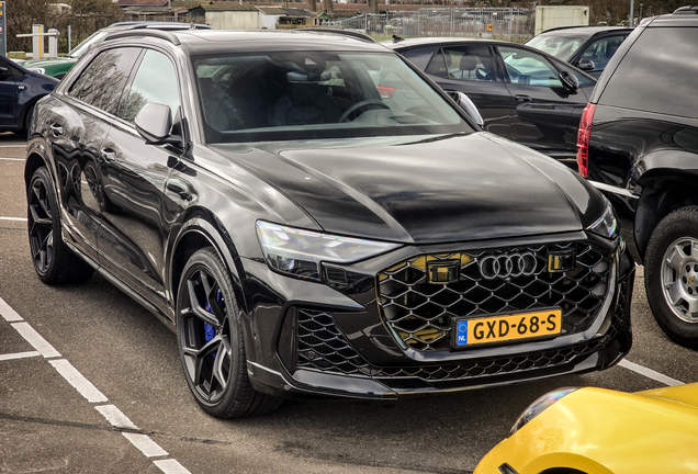 Audi RS Q8 2024