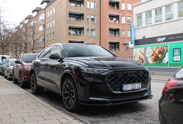 Audi RS Q8 2024