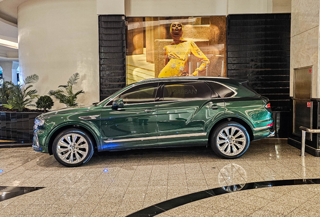 Bentley Bentayga Azure EWB