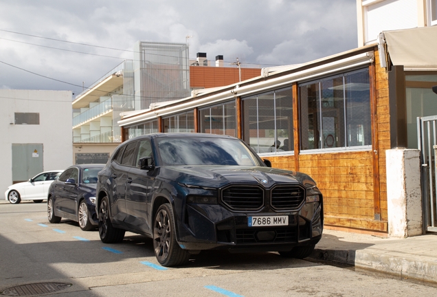 BMW XM G09