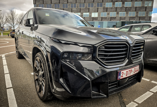 BMW XM G09
