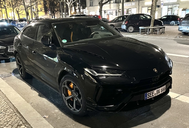 Lamborghini Urus S
