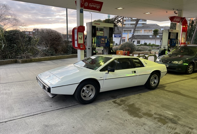 Lotus Esprit S1