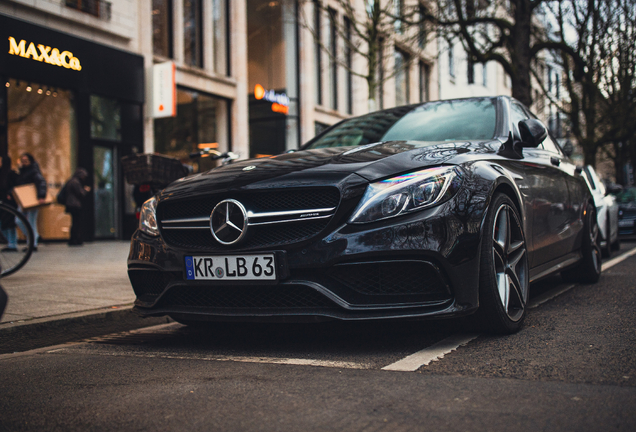 Mercedes-AMG C 63 S W205