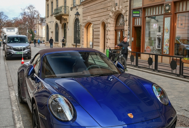 Porsche 992 Carrera GTS Cabriolet