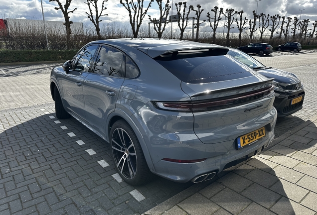 Porsche Cayenne Coupé Turbo E-Hybrid