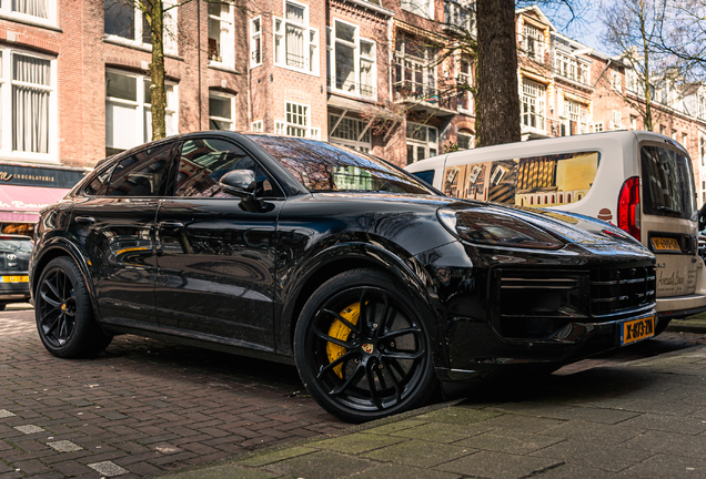 Porsche Cayenne Coupé Turbo E-Hybrid