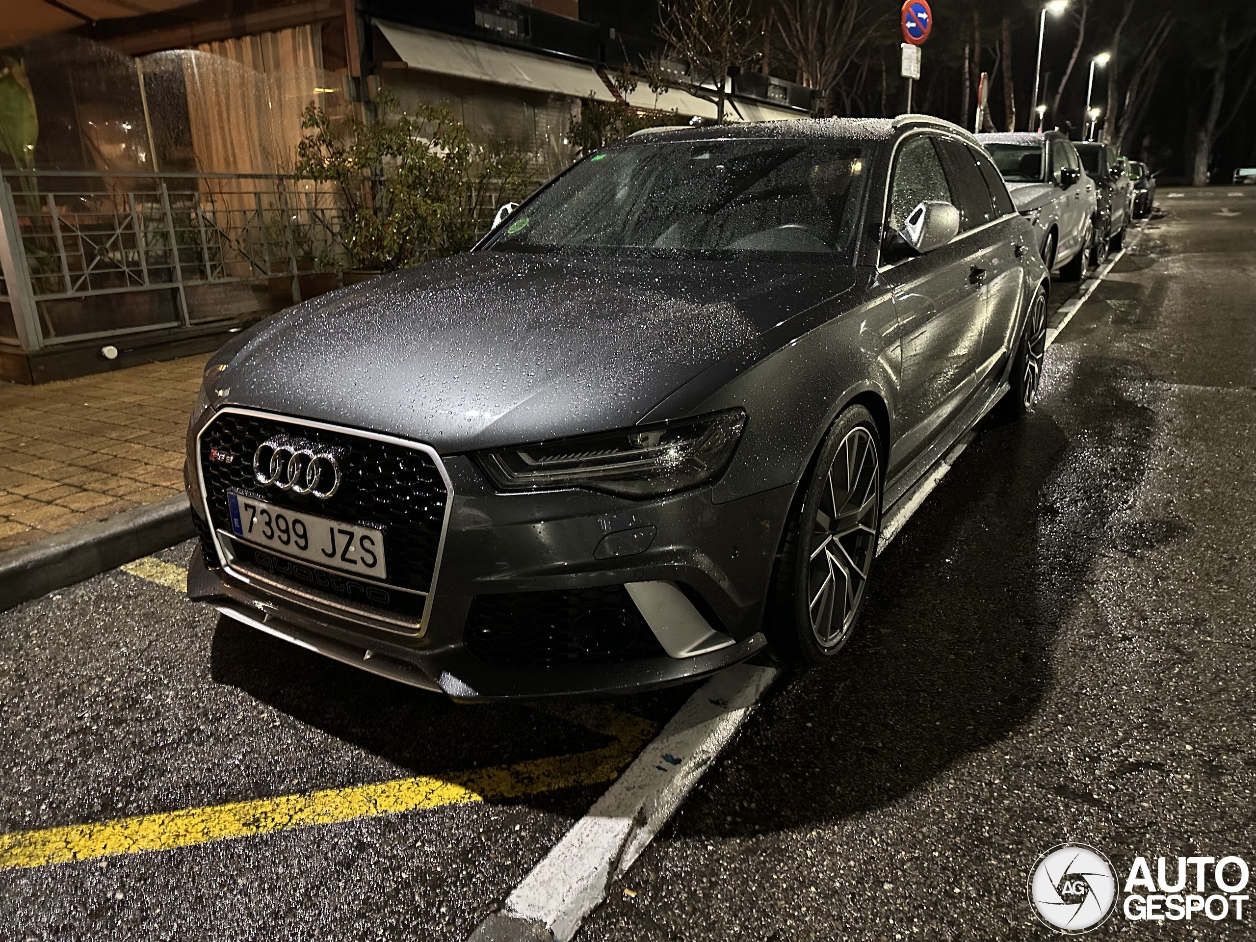 Audi RS6 Avant C7 2015