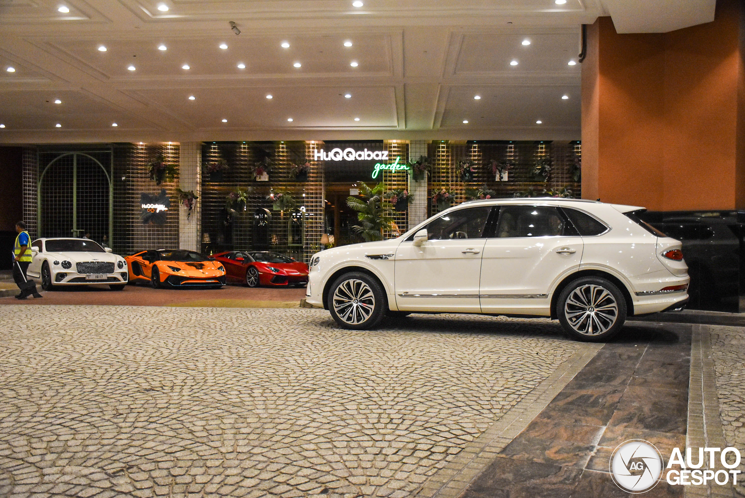 Bentley Bentayga V8 2021