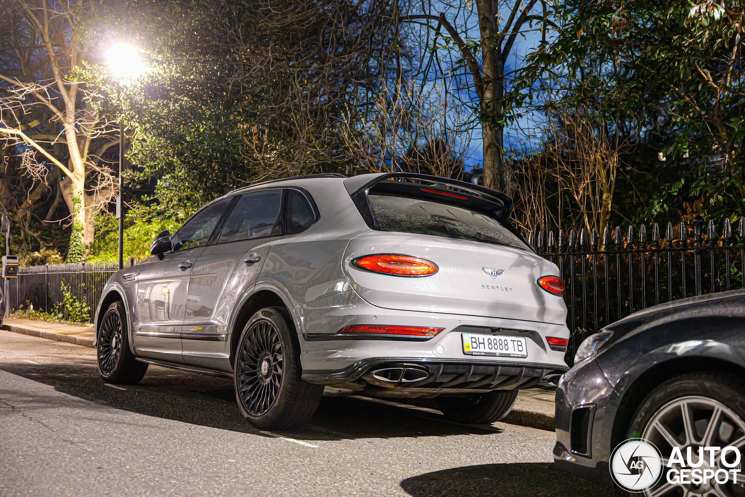 Bentley Bentayga V8 S 2022