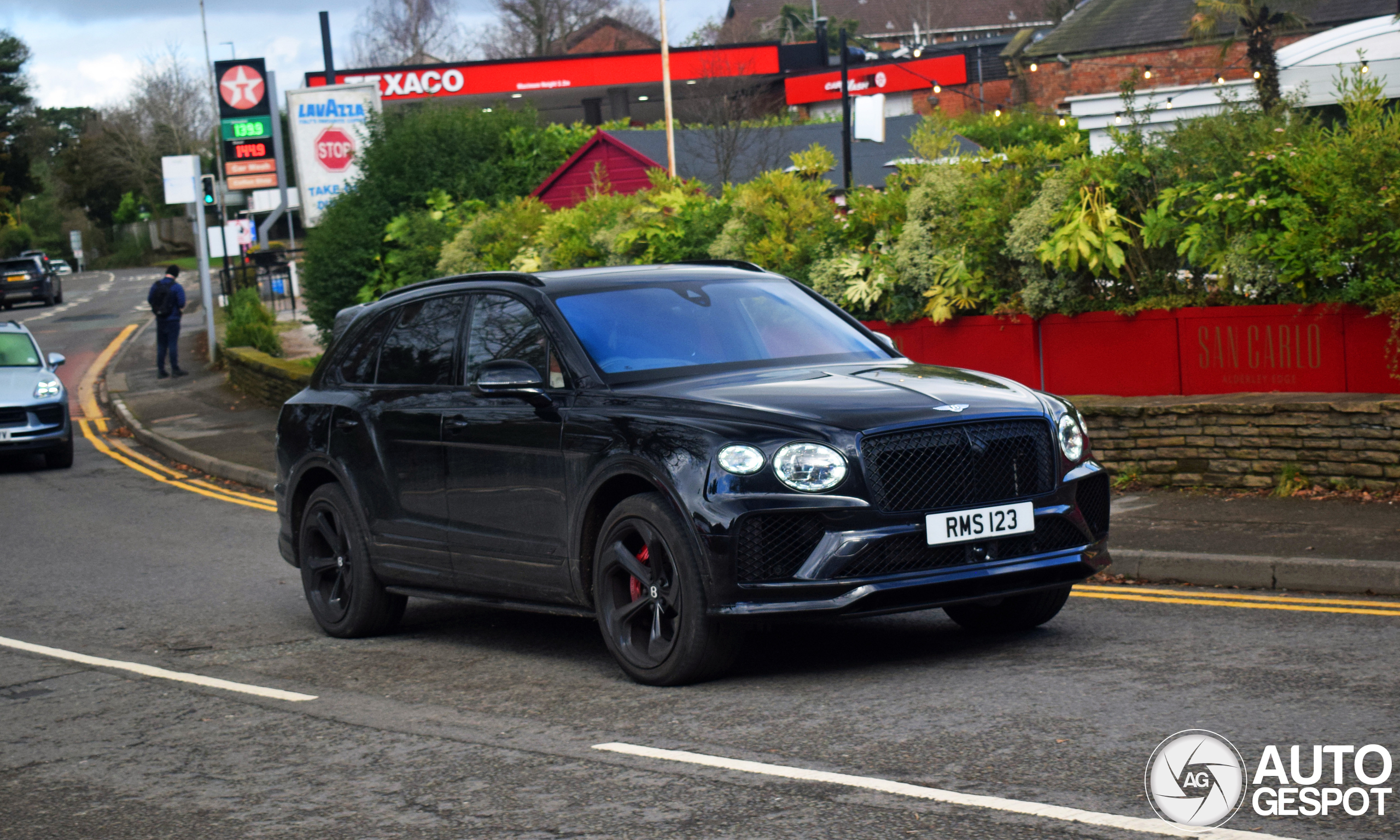 Bentley Bentayga V8 S 2024