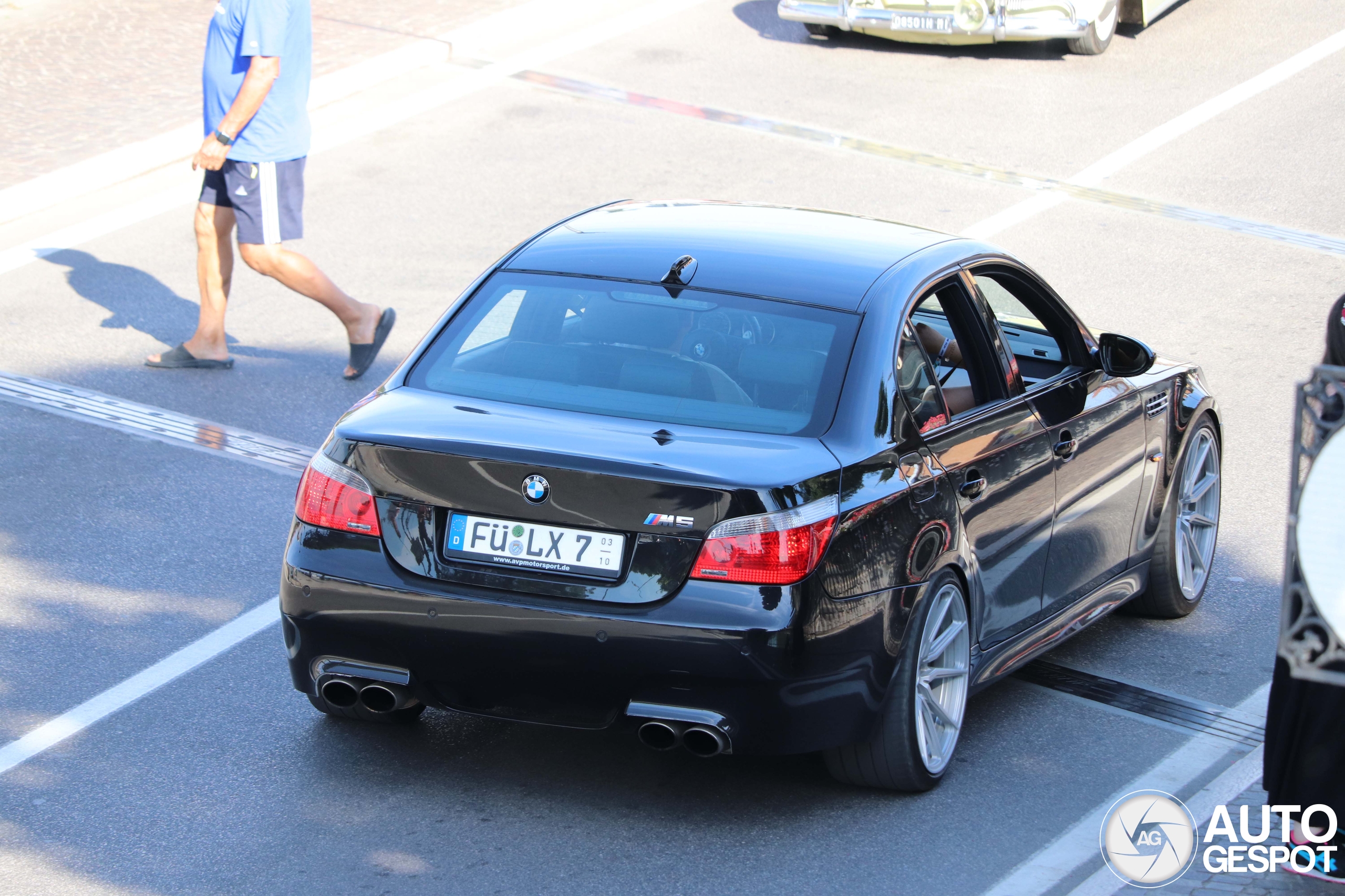 BMW M5 E60 2005