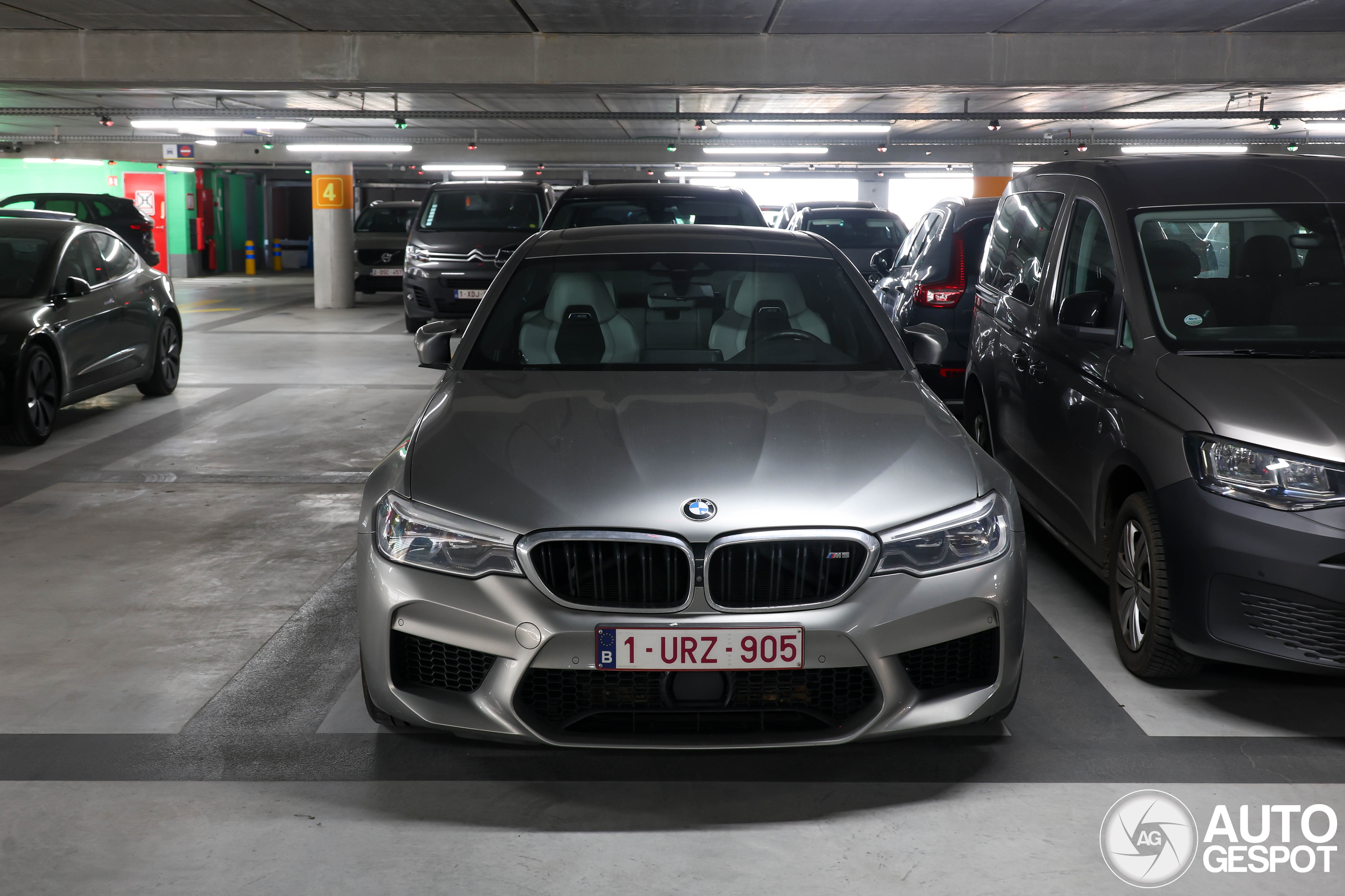 BMW M5 F90