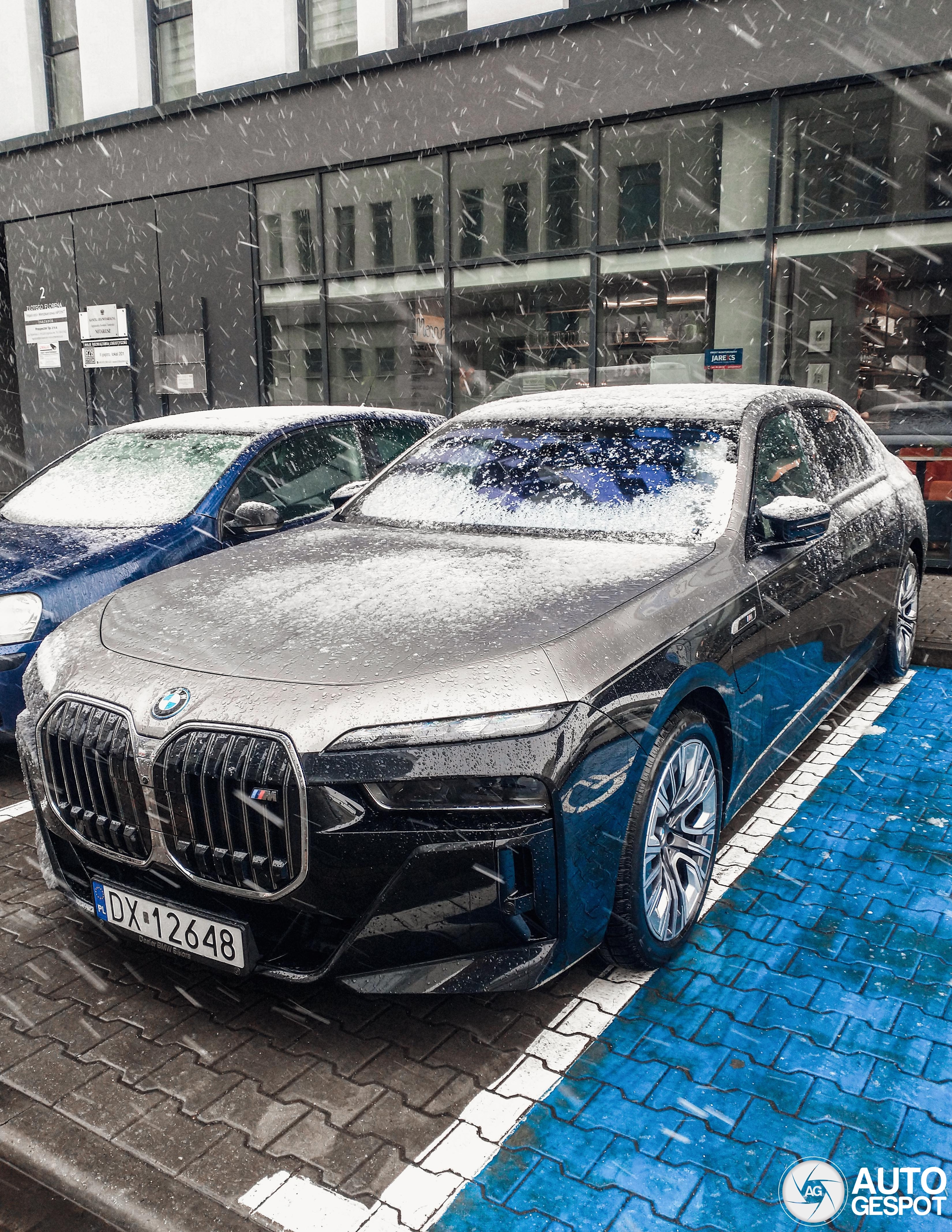 BMW M760e xDrive