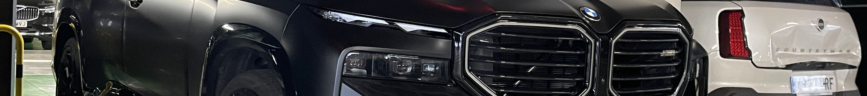 BMW XM G09