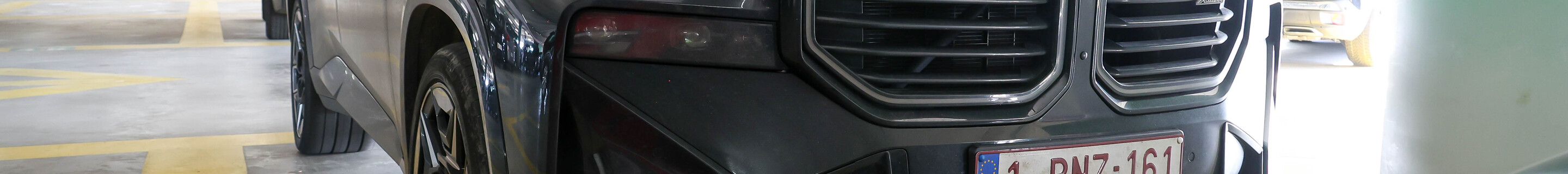BMW XM G09