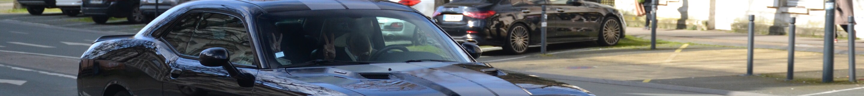 Dodge Challenger SRT-8 392