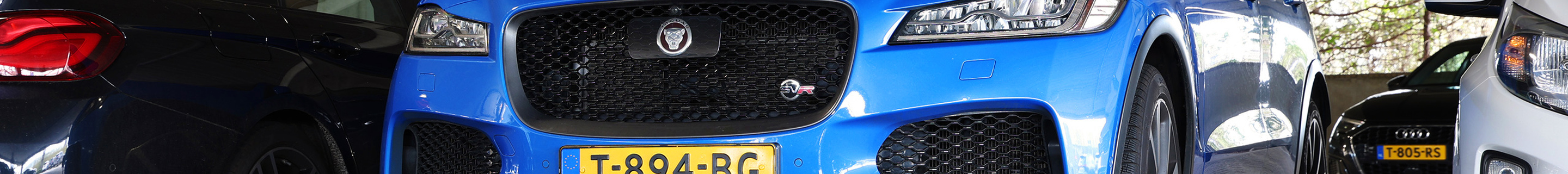 Jaguar F-PACE SVR