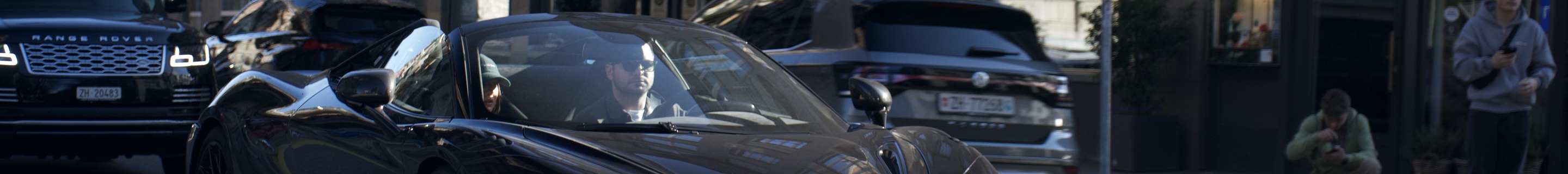 McLaren 765LT Spider