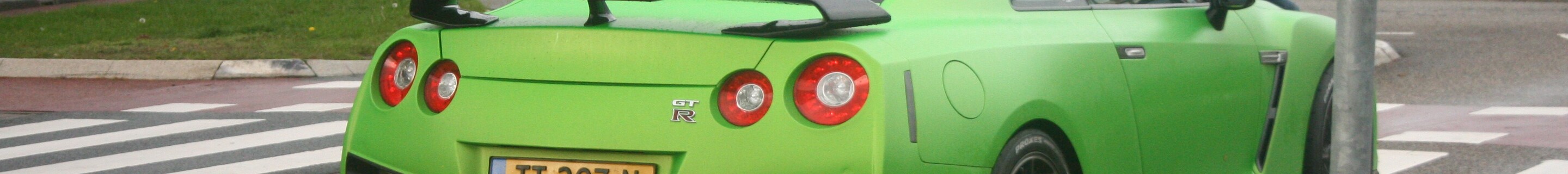 Nissan GT-R