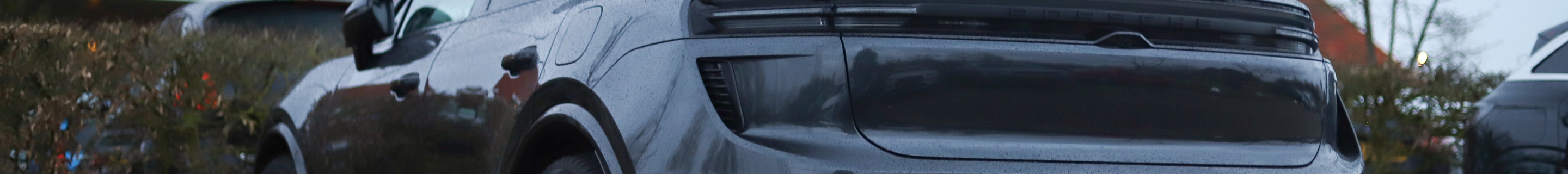 Porsche Macan EV Turbo