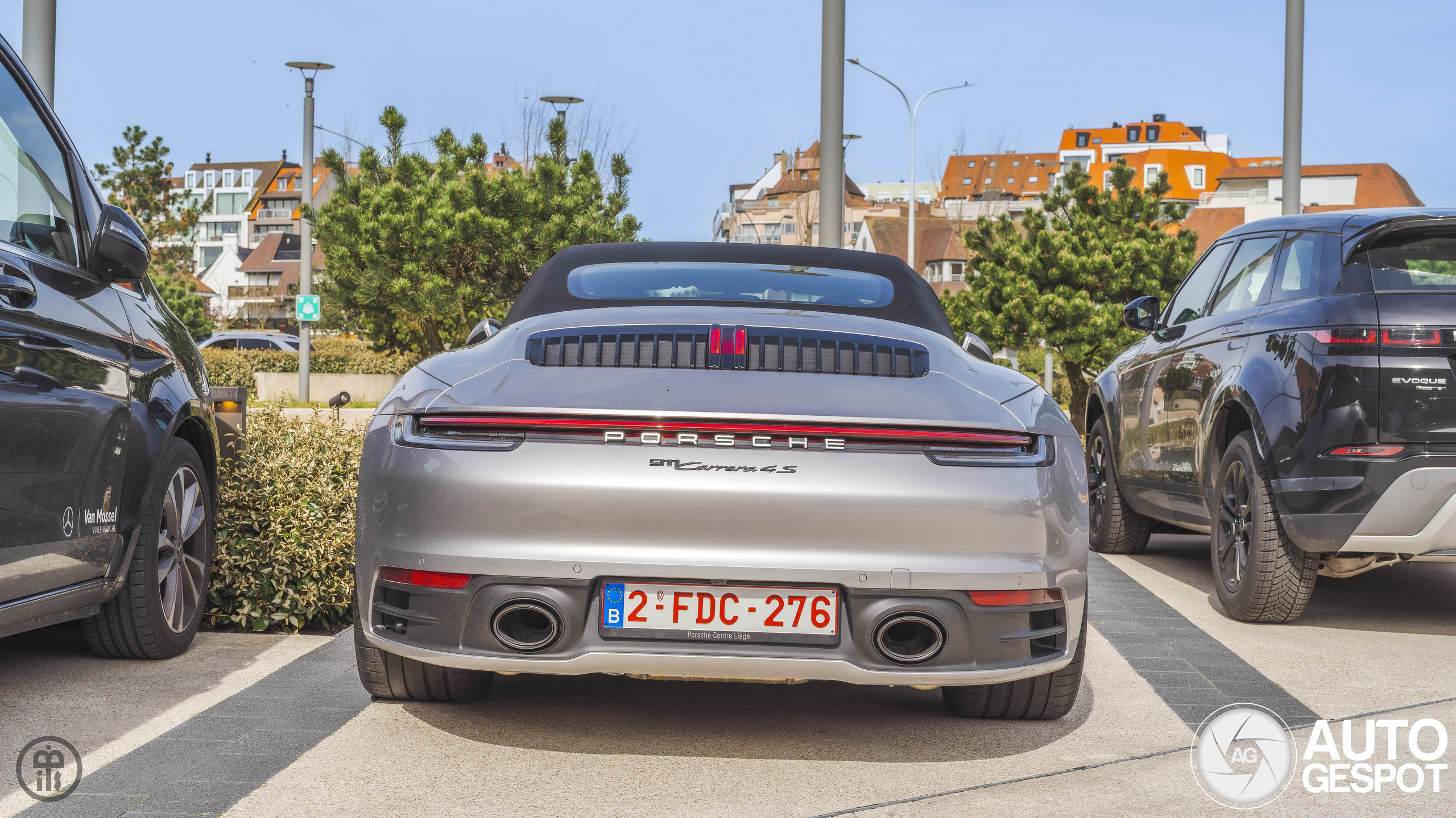 Porsche 992 Carrera 4S Cabriolet